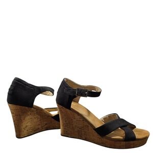 Toms Black Wedges
